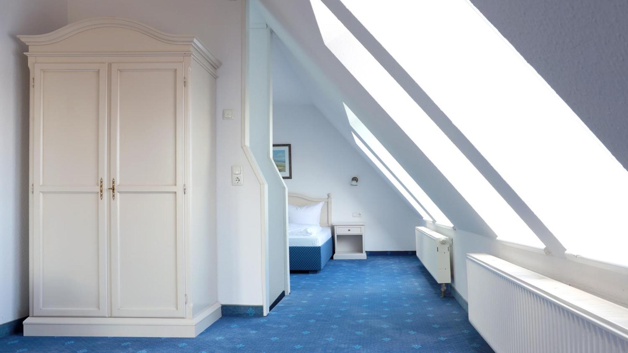 Hotel Am Yachthafen Waren  Eksteriør bilde